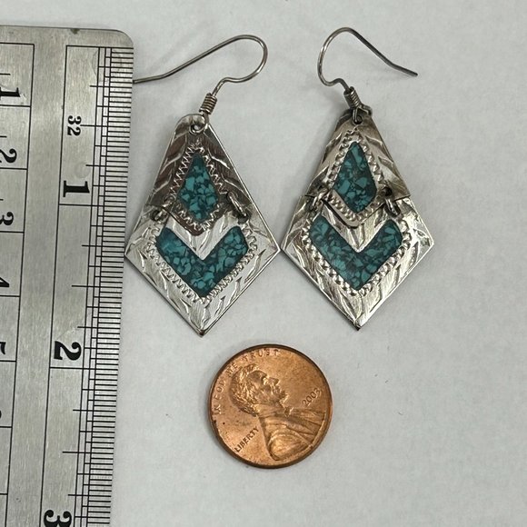 Vintage Silver Alpaca Mexican Long Blue Crushed Stone Inlay Long Earrings - Picture 6 of 6